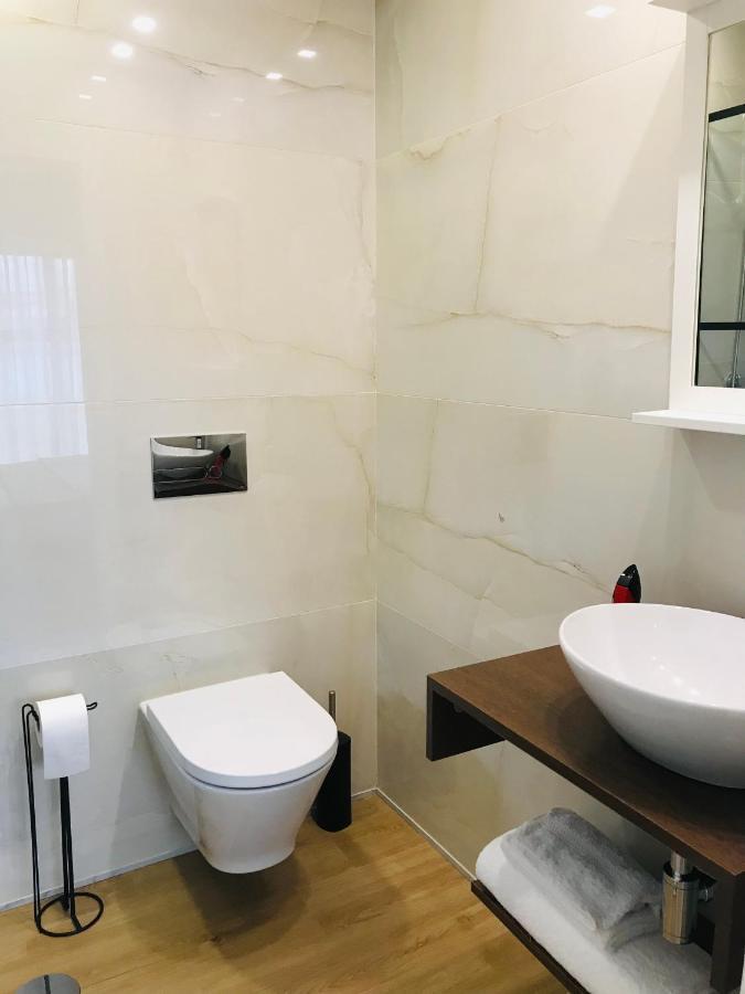 Central Guest House Neiva Ngoại thất bức ảnh