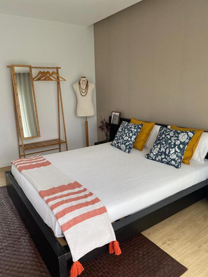 Central Guest House Neiva Ngoại thất bức ảnh